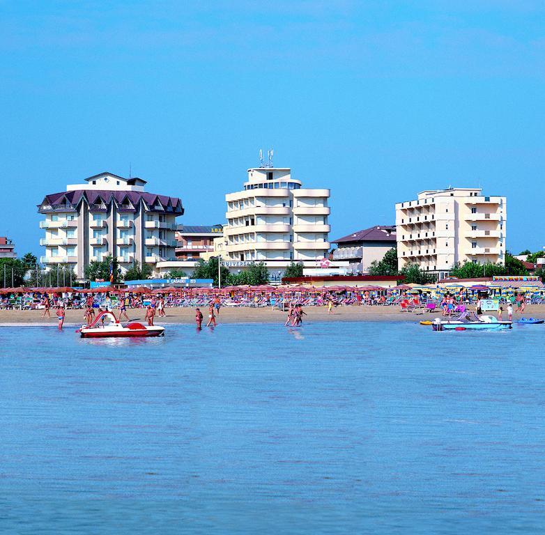 Universal Hotel Cervia Esterno foto